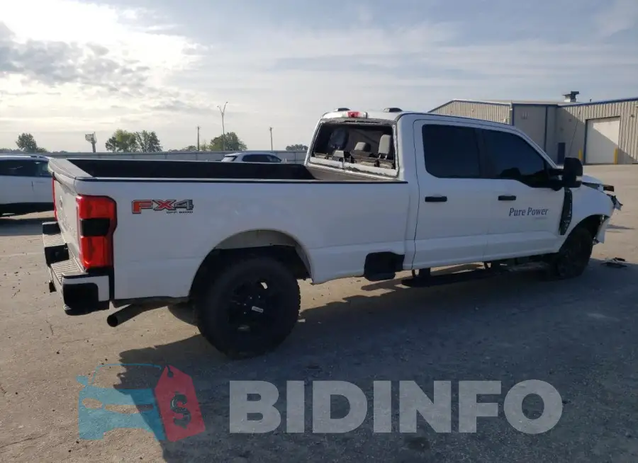 1FT8W2BA9PEC15747 Photo# 3