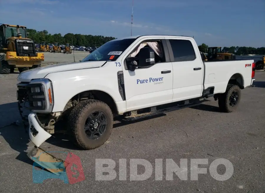 1FT8W2BA9PEC15747 Photo# 1