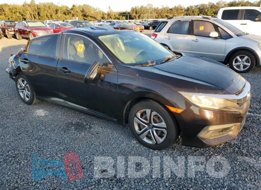 19XFC2F54HE022019 Photo# 4