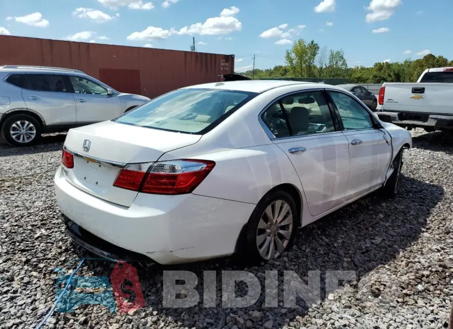 1HGCR2F87FA275929 Photo# 3