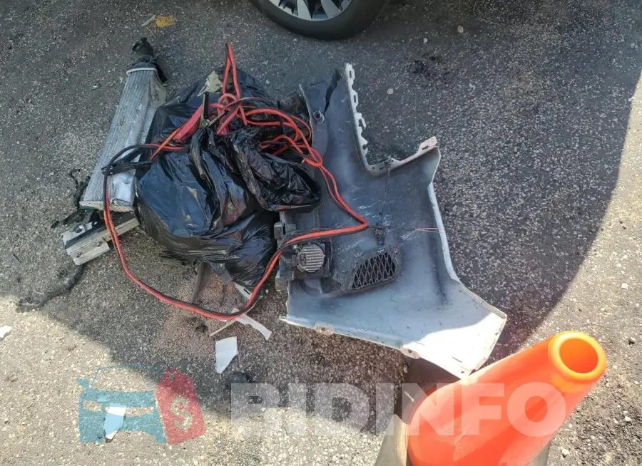 3PCAJ5M14KF102410 Photo# 12