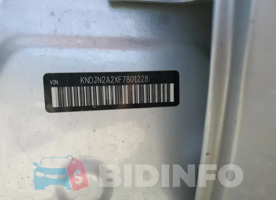 KNDJN2A2XF7801228 Photo# 13