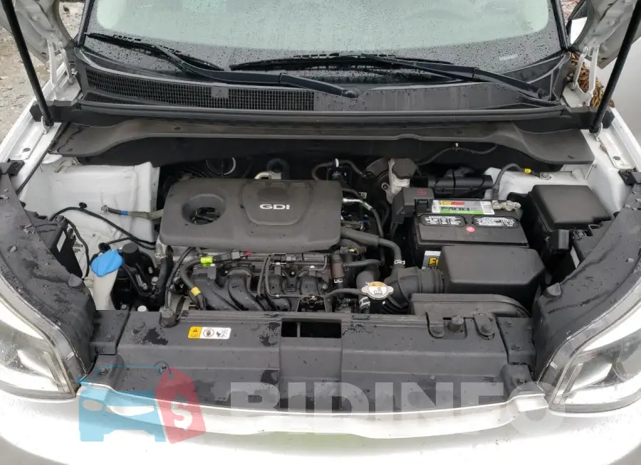KNDJN2A2XJ7516828 Photo# 12
