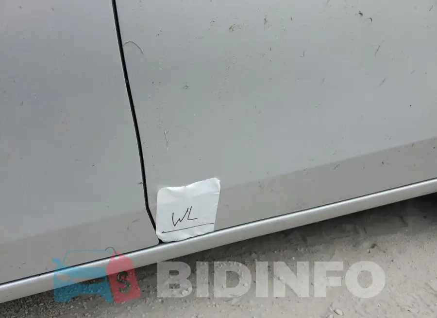 2T1BURHE9FC340862 Photo# 12