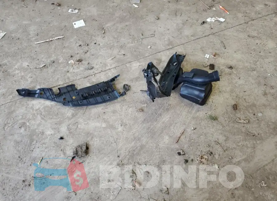 4T1BF1FK8FU086760 Photo# 12