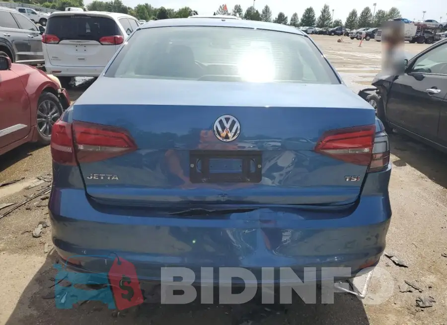 3VW167AJ3HM317697 Photo# 6