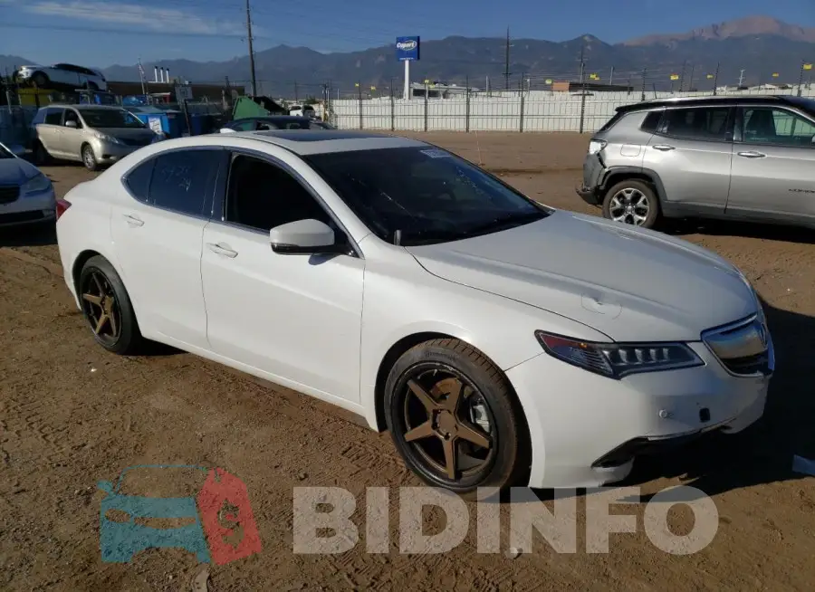 19UUB3F76GA003766 Photo# 4