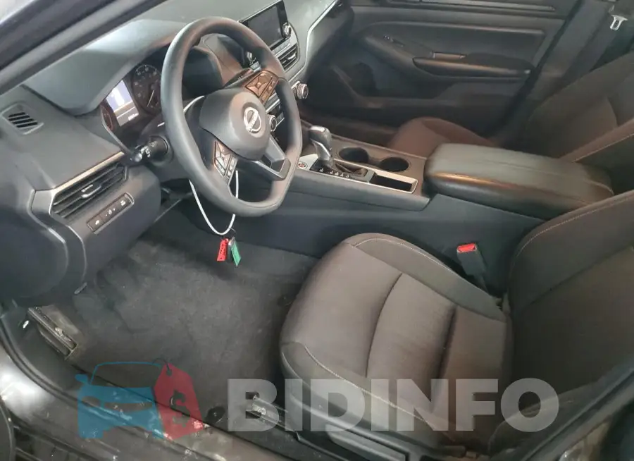1N4BL4BV2PN316244 Photo# 7