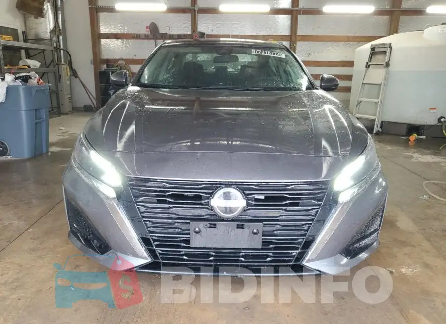 1N4BL4BV2PN316244 Photo# 5