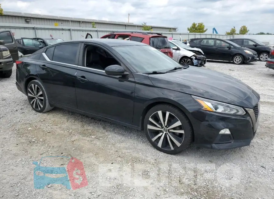 1N4BL4CV2KC143358 Photo# 4