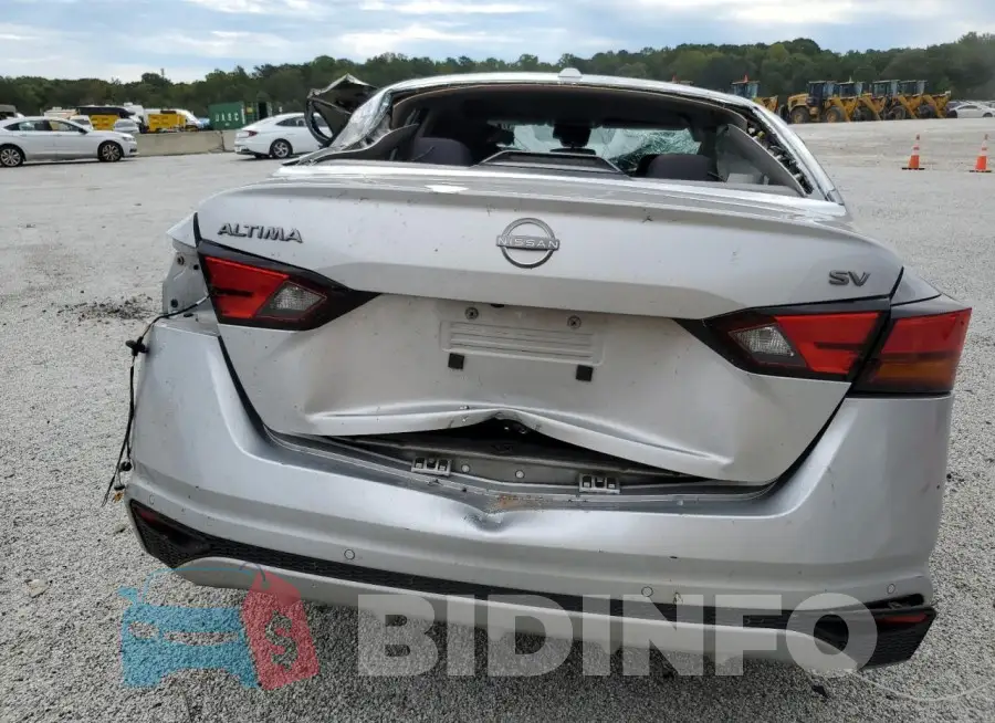 1N4BL4DVXPN305747 Photo# 6