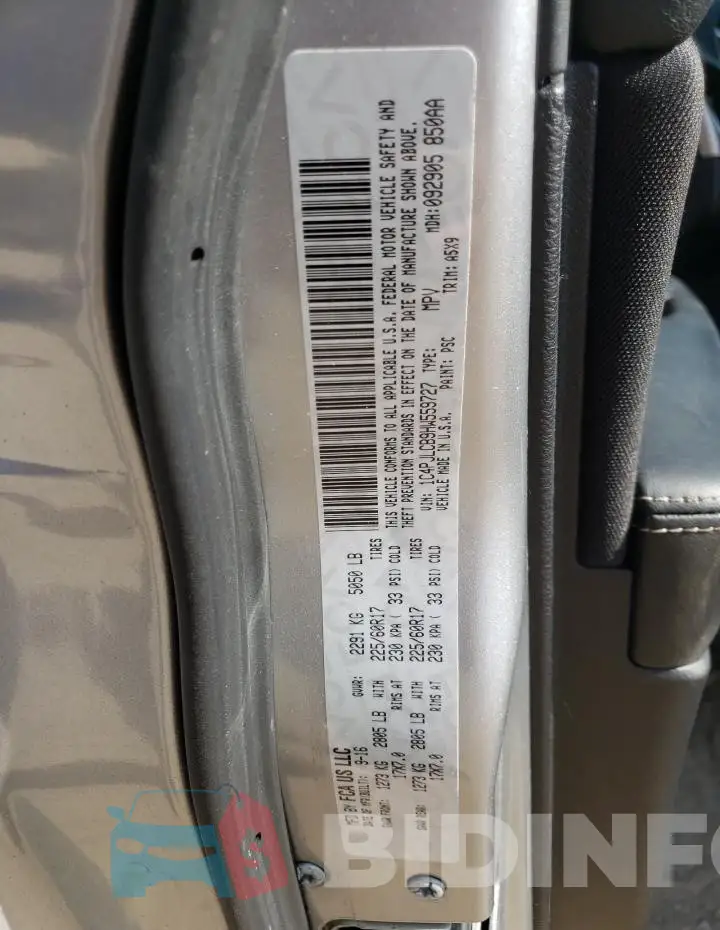 1C4PJLCB9HW559727 Photo# 13