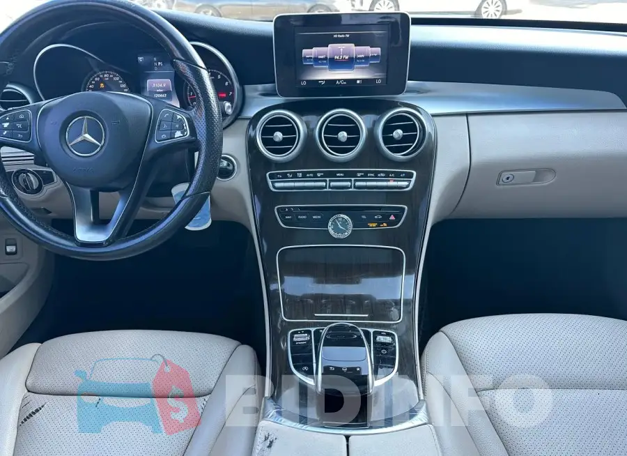 WDDWF4KB2GR140058 Photo# 9