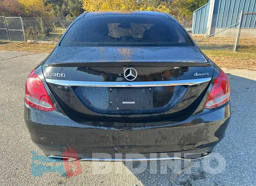 WDDWF4KB2GR140058 Photo# 14