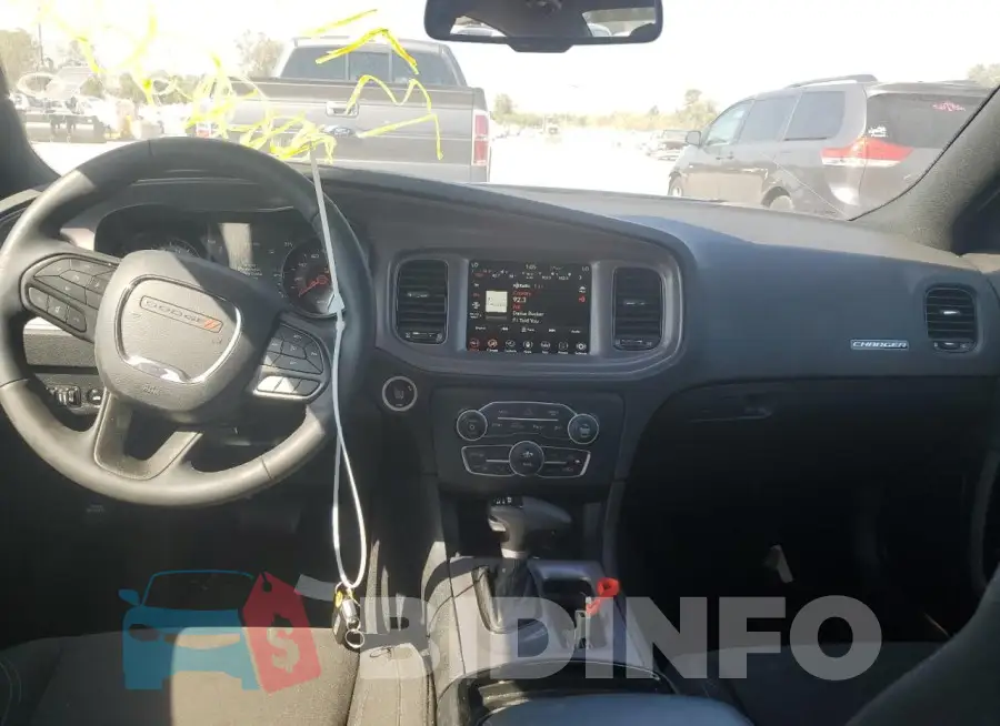 2C3CDXJG9PH604887 Photo# 8