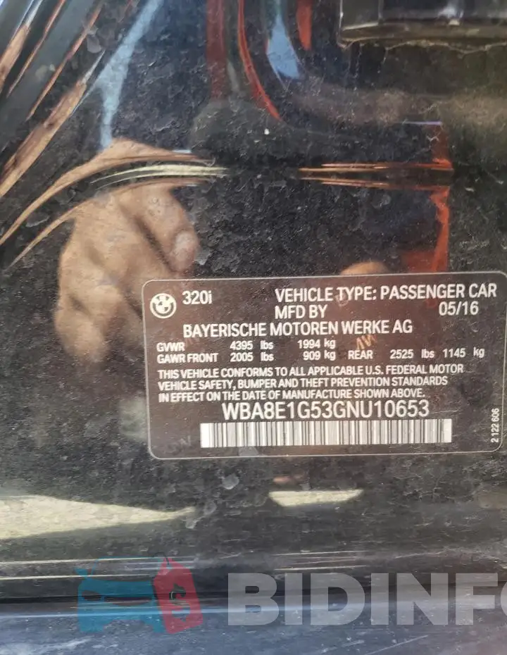 WBA8E1G53GNU10653 Photo# 12