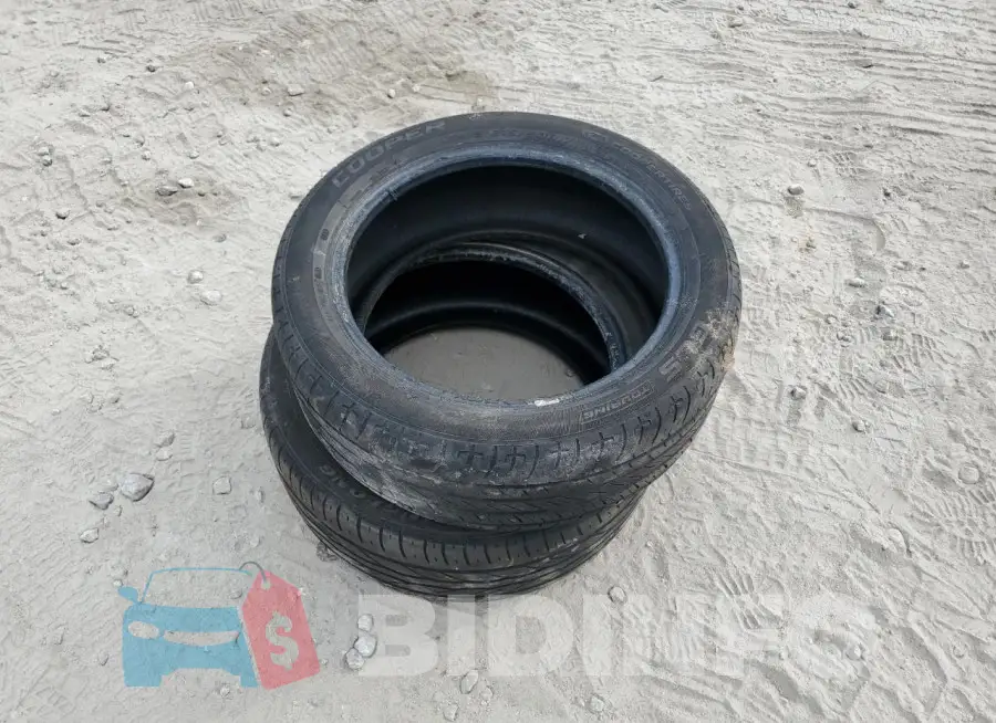 1G1ZB5ST4HF160972 Photo# 12
