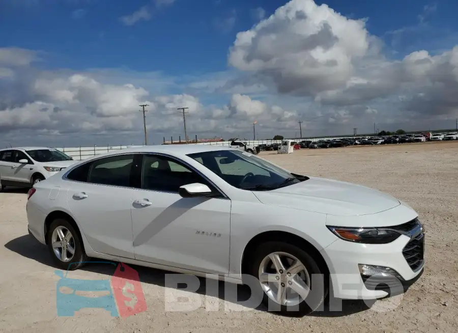 1G1ZD5ST6NF194353 Photo# 4