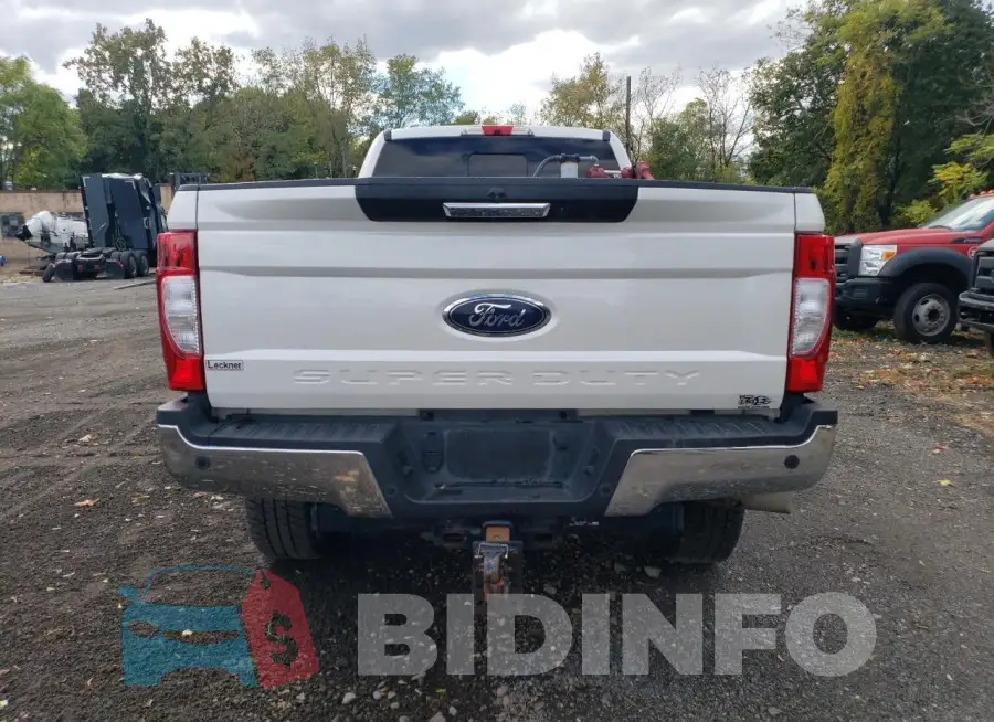 1FT8X3BT7KEC20555 Photo# 6