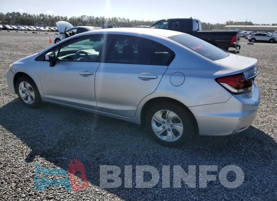 19XFB2F56FE207124 Photo# 2