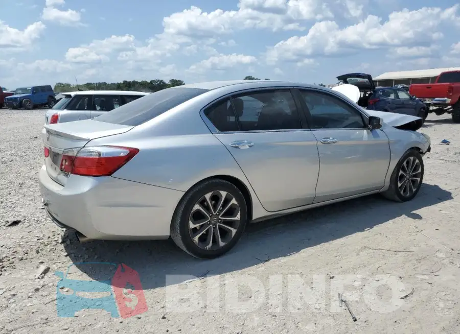 1HGCR2F55FA152524 Photo# 3