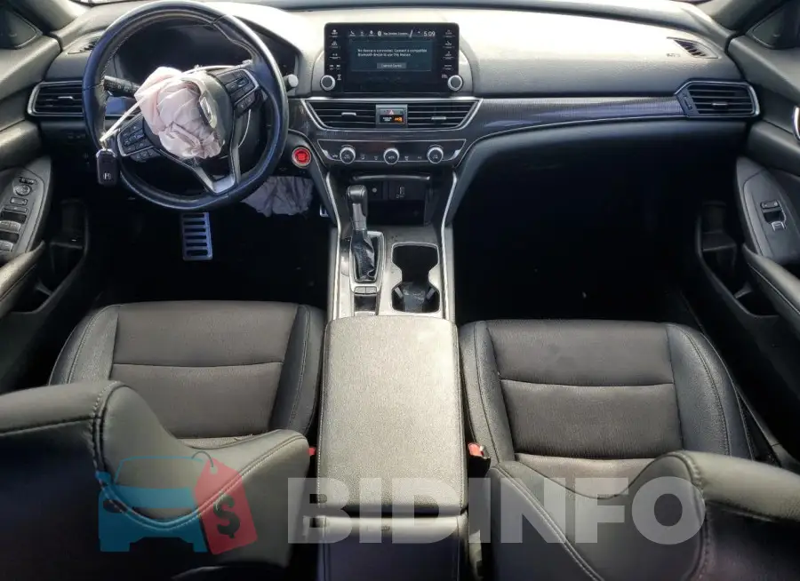 1HGCV1F33LA141375 Photo# 8