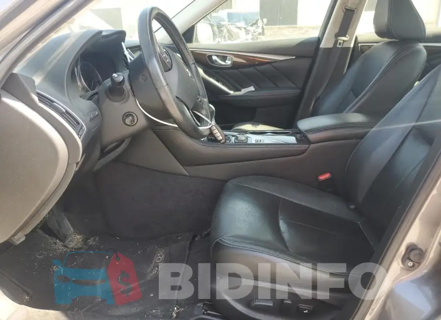 JN1BV7ARXFM396149 Photo# 7