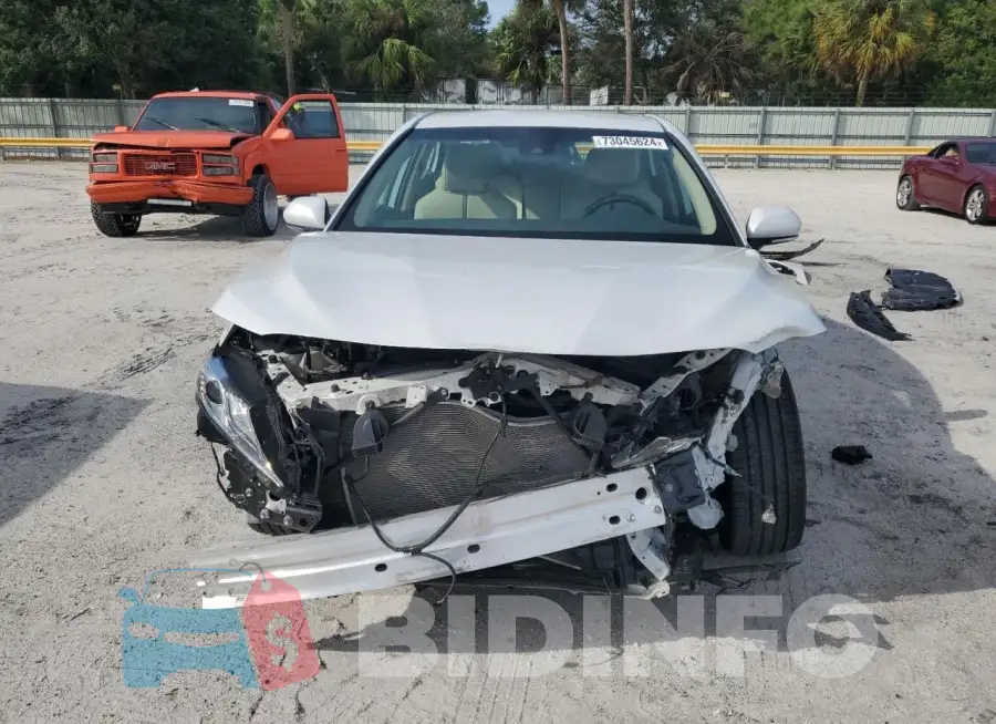 4T1F11AK1LU302497 Photo# 5