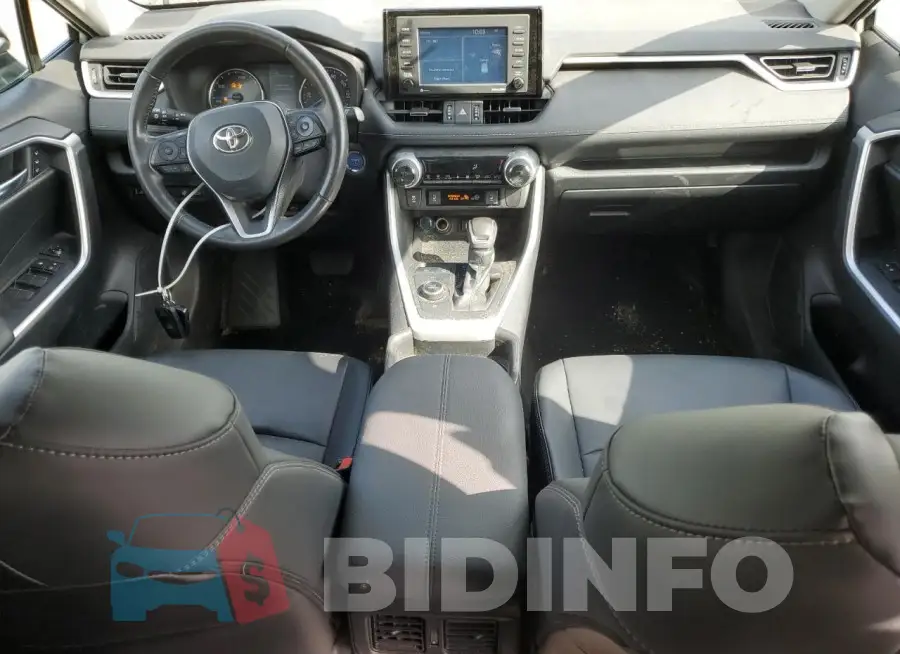 4T3B6RFV8MU048197 Photo# 8