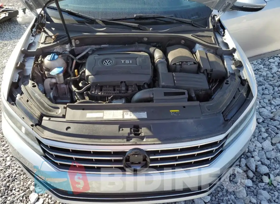 1VWGT7A32HC011760 Photo# 11
