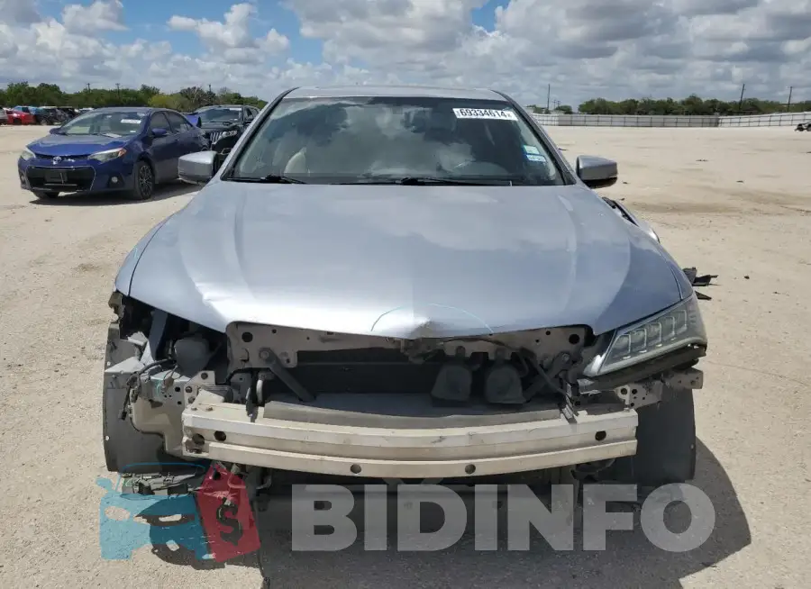 19UUB1F36FA028991 Photo# 5