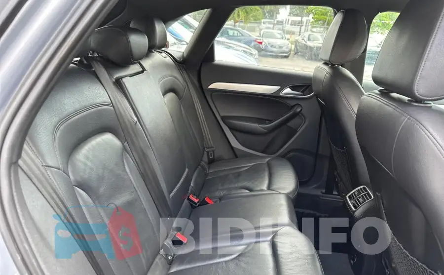 WA1BFCFS3GR017618 Photo# 6