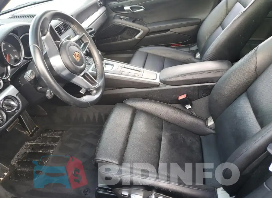 WP0AA2A93JS105437 Photo# 7
