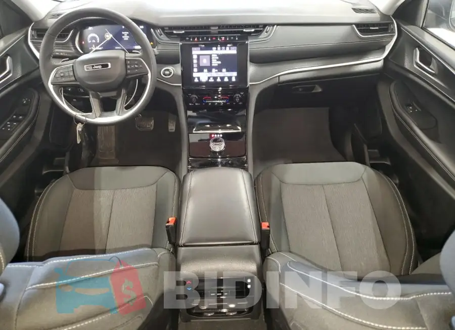 1C4RJKAG8P8865533 Photo# 8