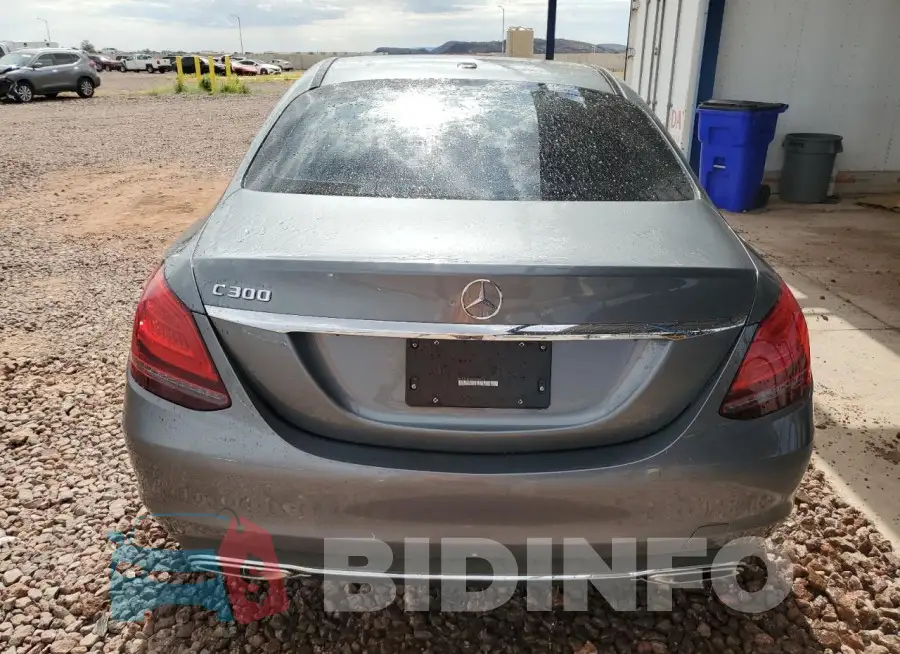 55SWF8DB9KU288428 Photo# 6