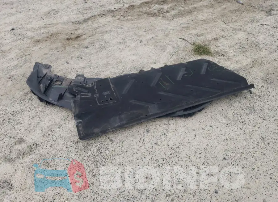 WDDSJ4EB0FN180153 Photo# 12