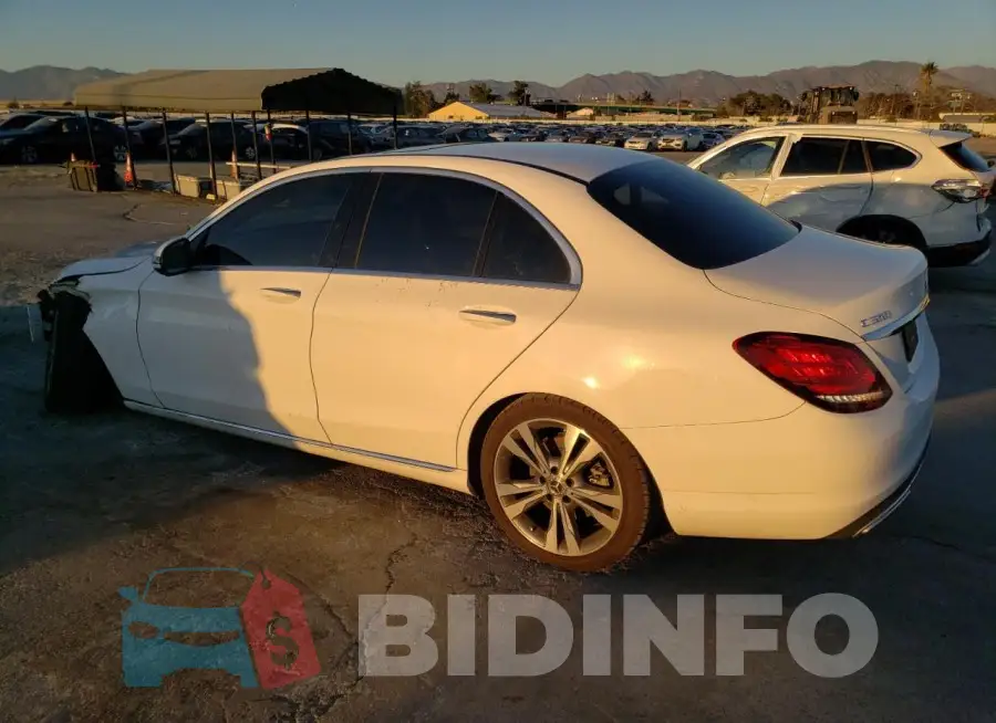 WDDWF8DB3LR544985 Photo# 2