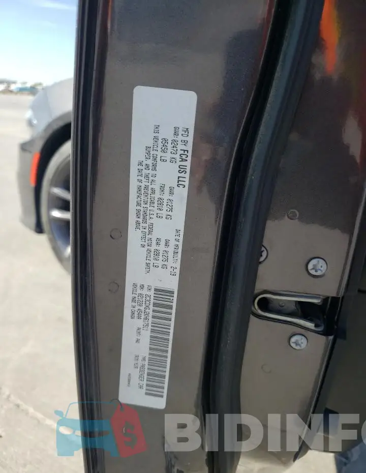 2C3CDXGJ2KH617511 Photo# 13