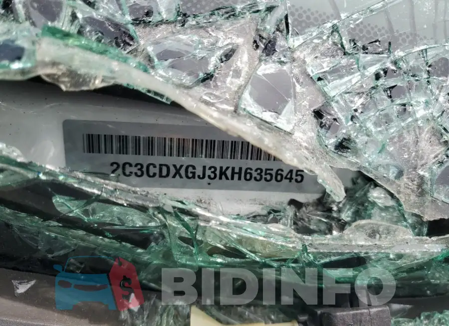 2C3CDXGJ3KH635645 Photo# 13