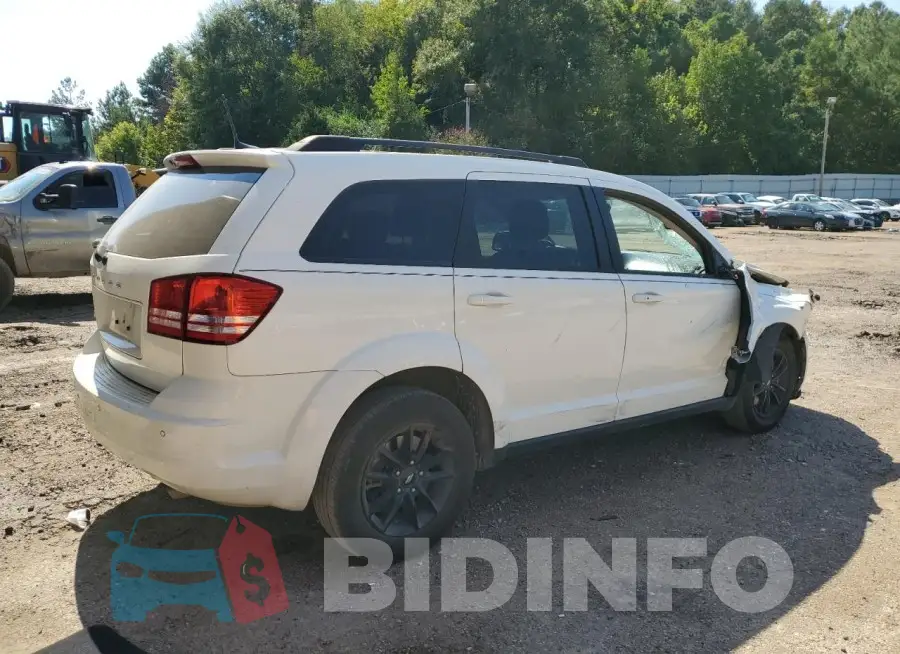 3C4PDCAB6LT264741 Photo# 3