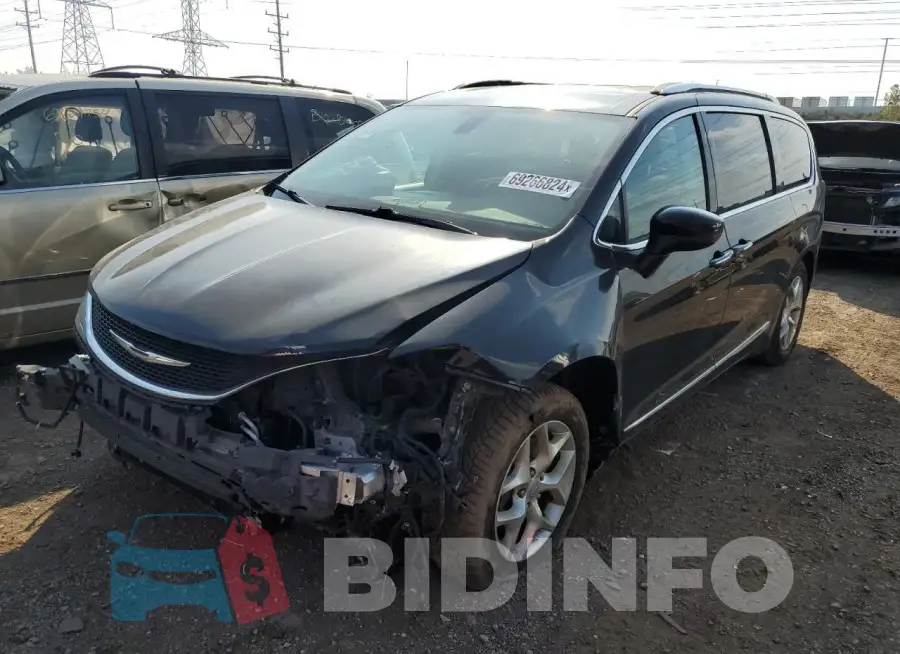 2C4RC1EG4HR560292 Photo# 1