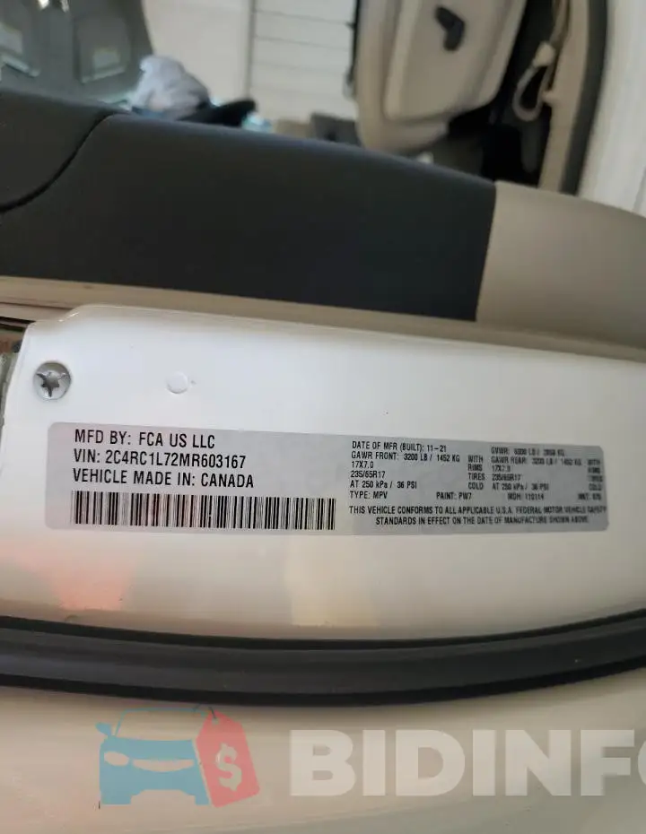 2C4RC1L72MR603167 Photo# 13