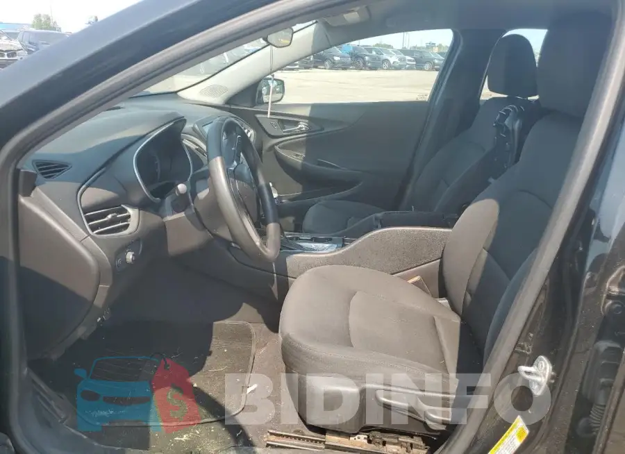 1G1ZB5ST4HF102957 Photo# 7