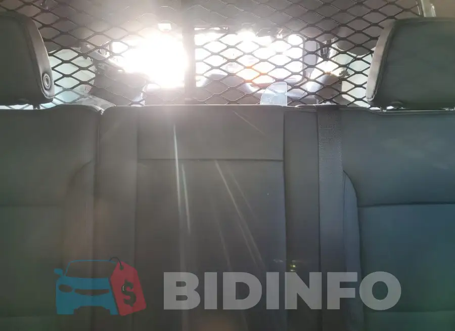 1GNSKLED6NR154657 Photo# 10