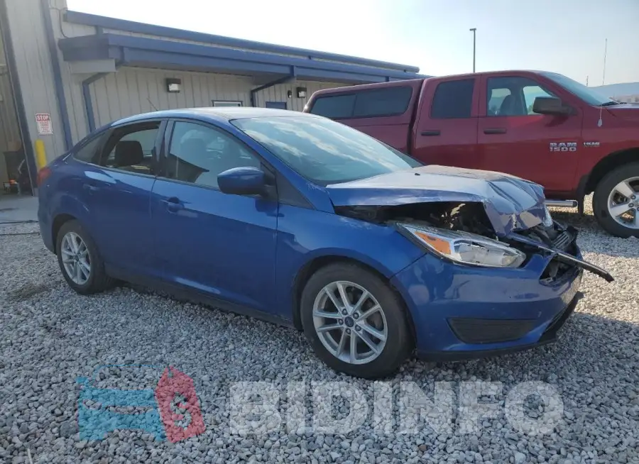 1FADP3F28JL329073 Photo# 4