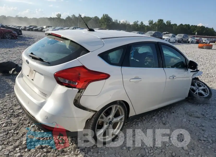 1FADP3N20GL249275 Photo# 3