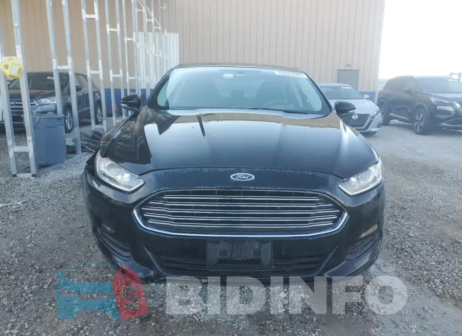 3FA6P0HD1GR143827 Photo# 5