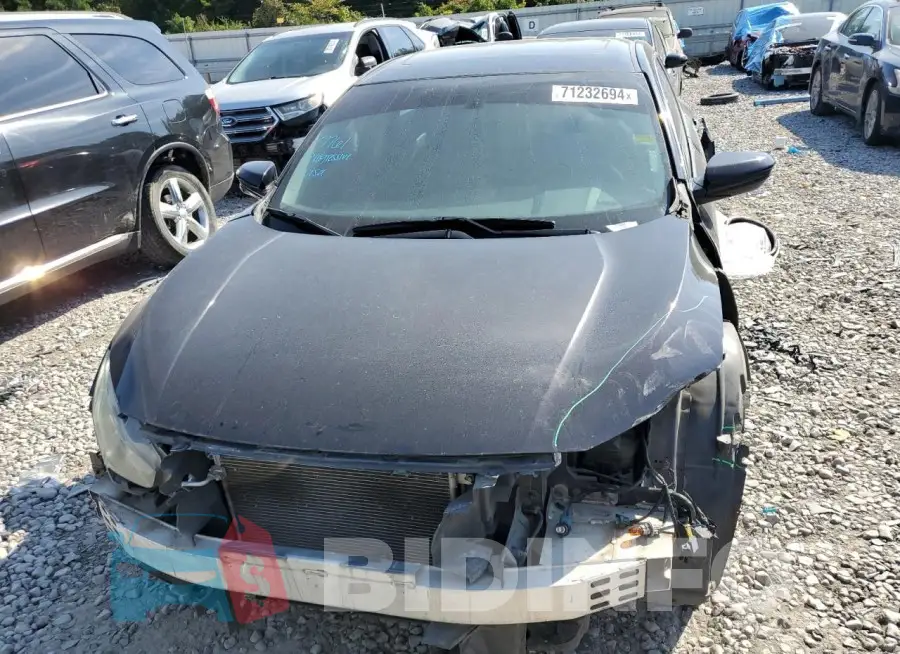 19XFC2F77GE050252 Photo# 5