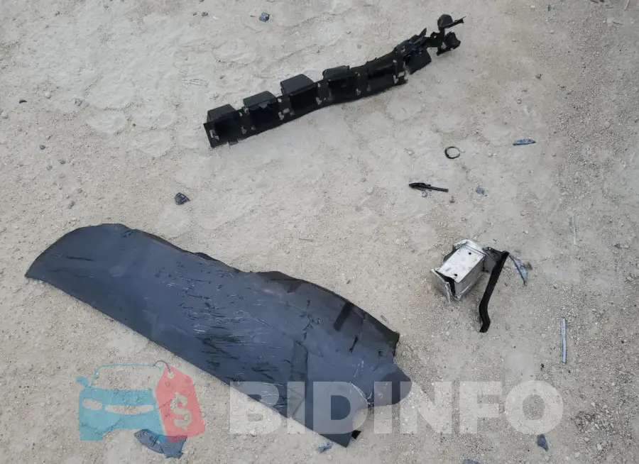 3TMCZ5AN9LM348052 Photo# 12
