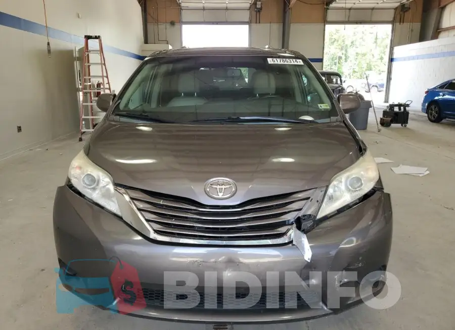 5TDKK3DCXFS528675 Photo# 5